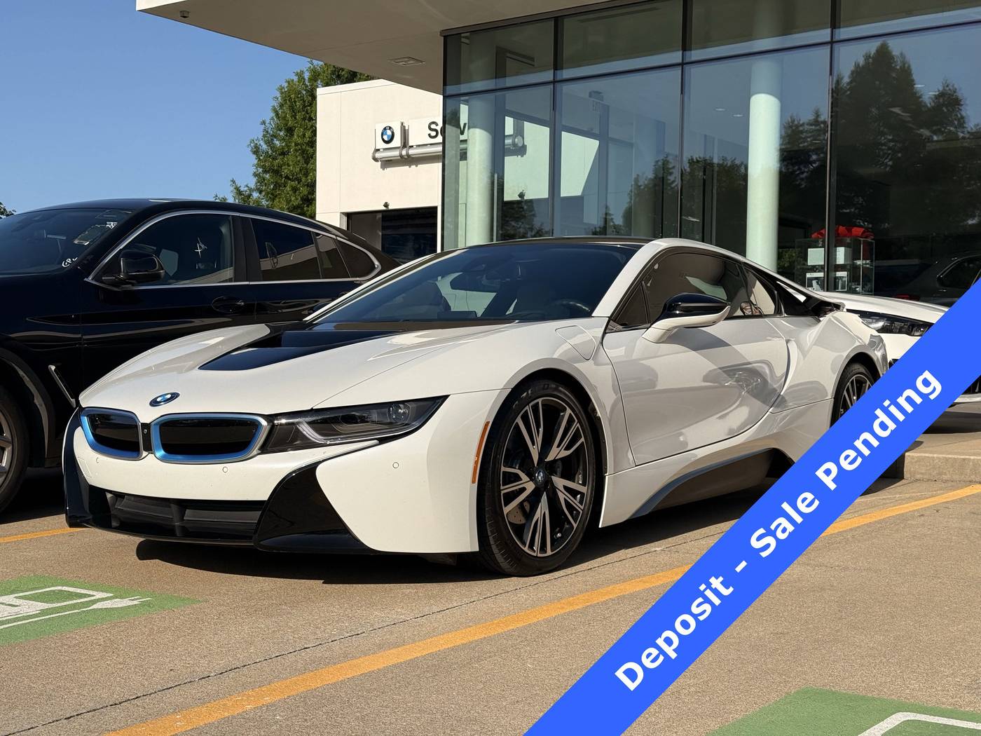 2015 BMW i8 Coupe — Coupe — 14,850 mi — Bentonville, AR