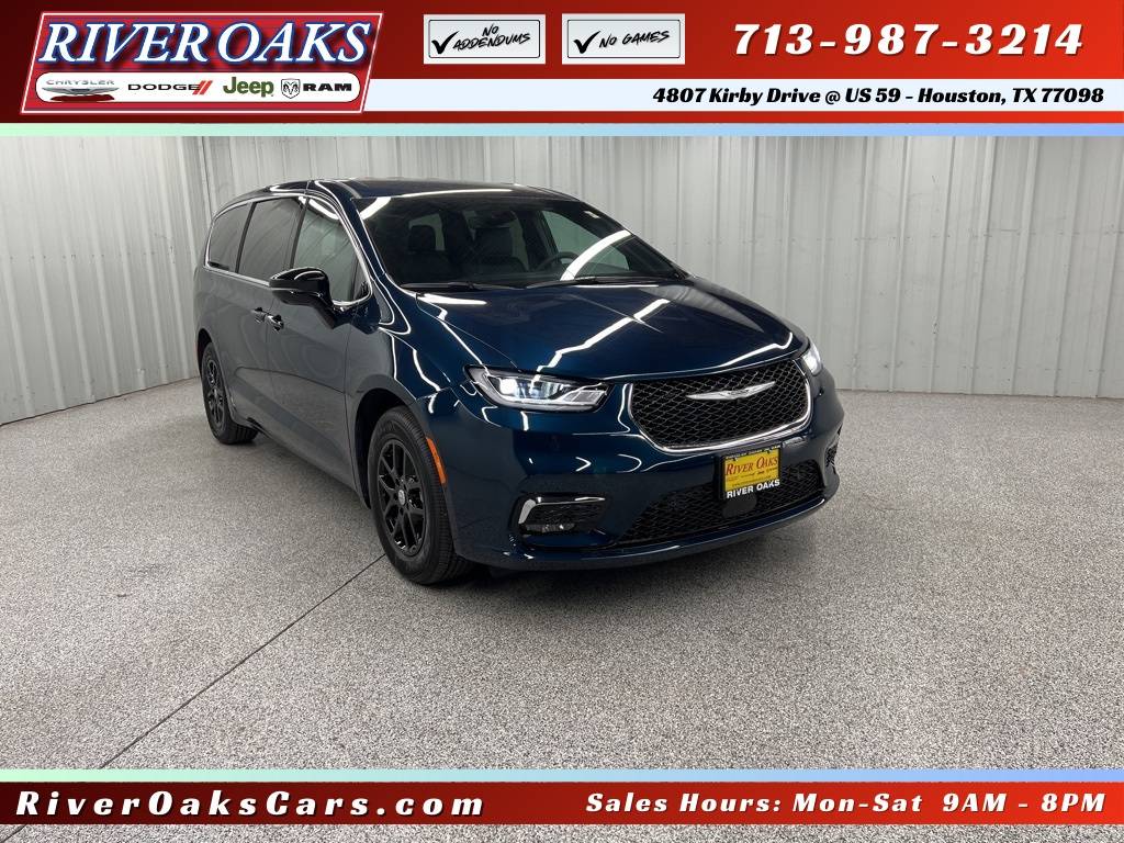 2025 Chrysler Pacifica Select — Minivan — 356 mi — Houston, TX