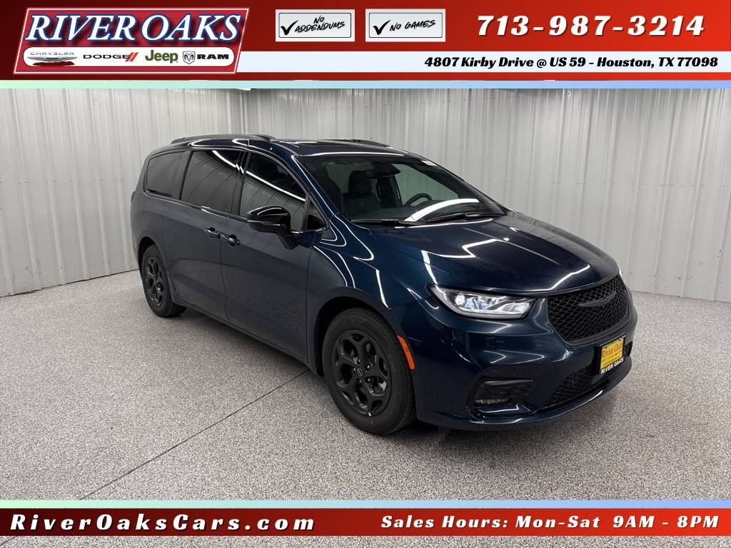 2025 Chrysler Pacifica Hybrid Premium S Appearance Package — Minivan — 21 mi — Houston, TX