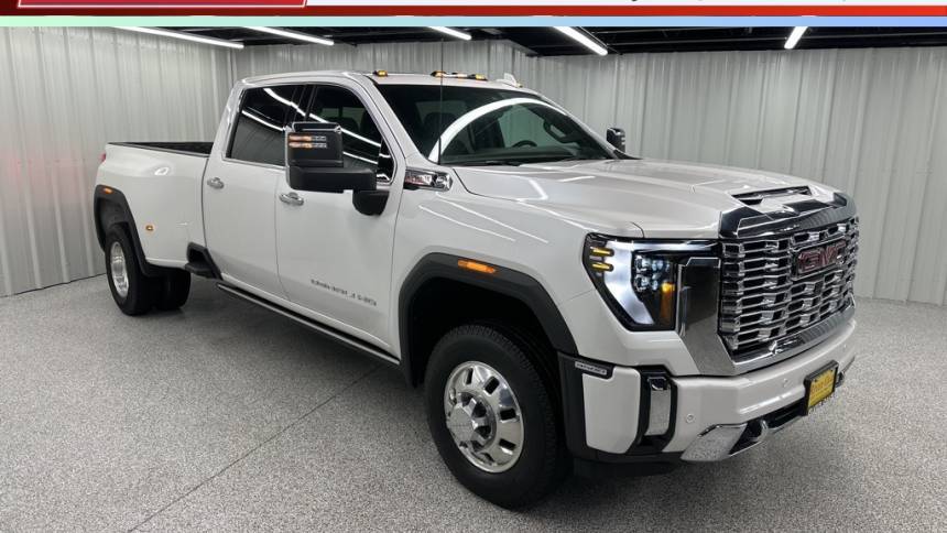 2024 GMC Sierra 3500HD Denali — Pickup Truck — 10,051 mi — Houston, TX