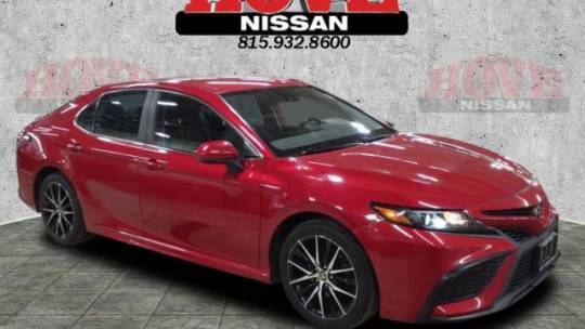 2021 Toyota Camry SE — Sedan — 98,961 mi — Bourbonnais, IL