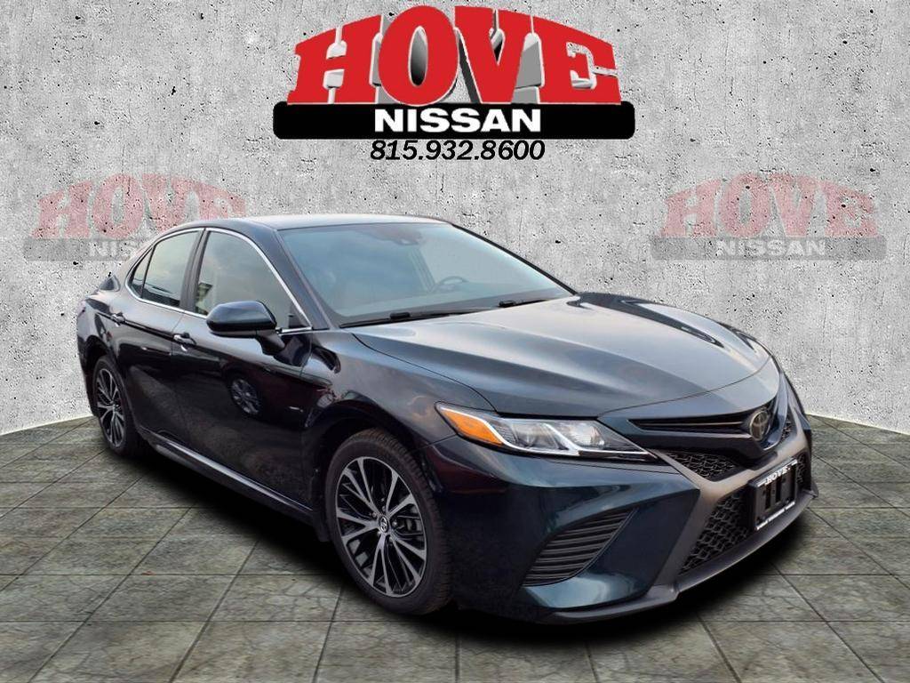 2020 Toyota Camry SE — Sedan — 39,423 mi — Bourbonnais, IL