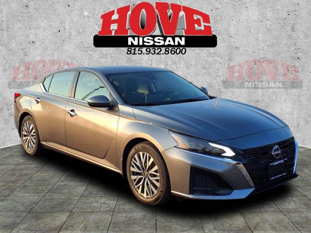 2024 Nissan Altima SV — Sedan — 34,387 mi — Bourbonnais, IL