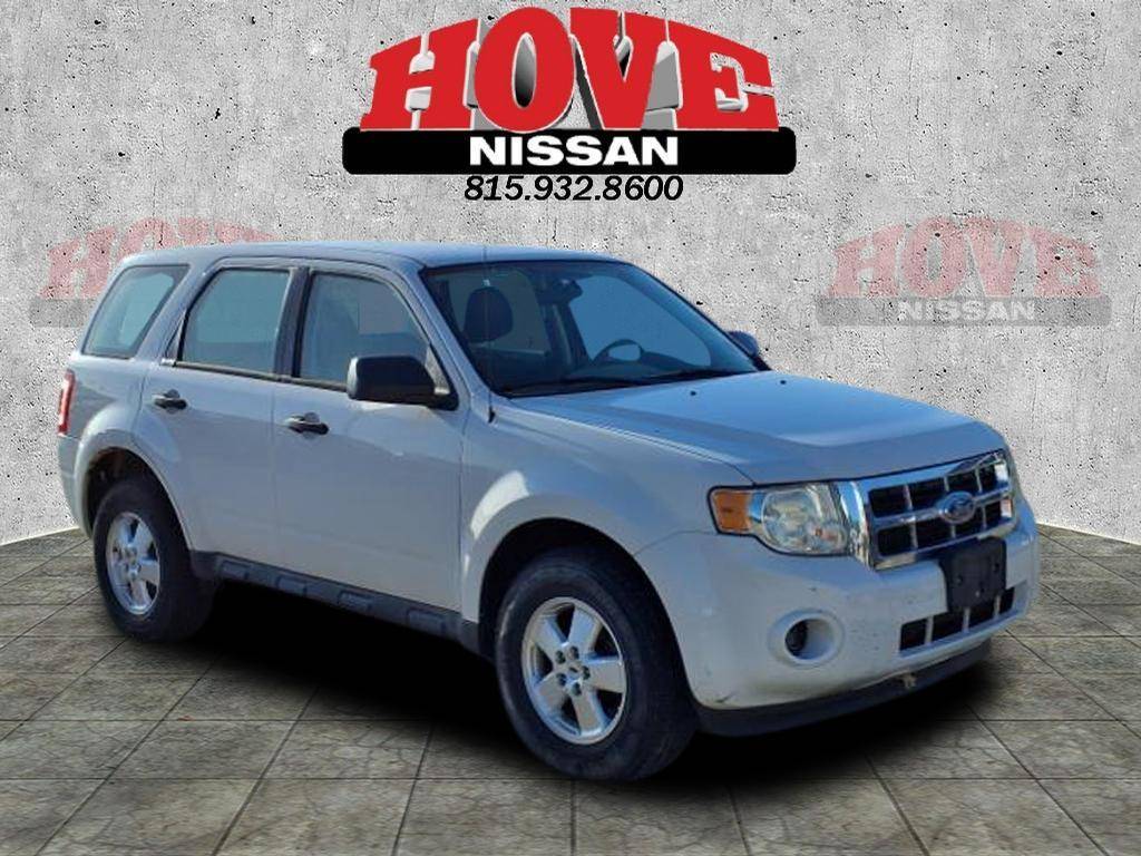 2011 Ford Escape XLS — SUV — 122,478 mi — Bourbonnais, IL