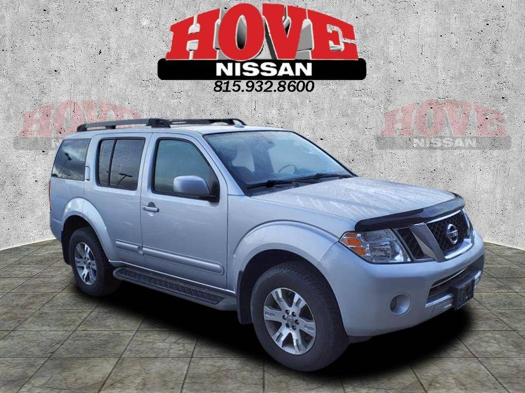 2010 Nissan Pathfinder SE — SUV — 136,254 mi — Bourbonnais, IL