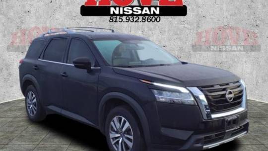 2023 Nissan Pathfinder SL — SUV — 25,811 mi — Bourbonnais, IL