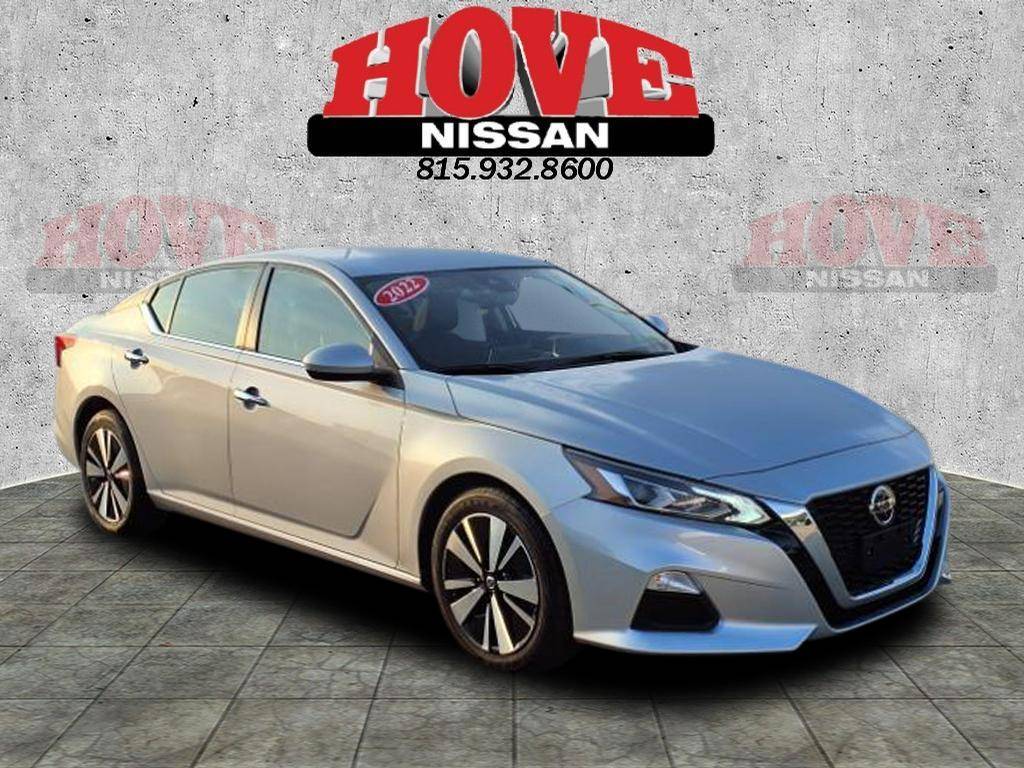 2022 Nissan Altima SV — Sedan — 21,590 mi — Bourbonnais, IL