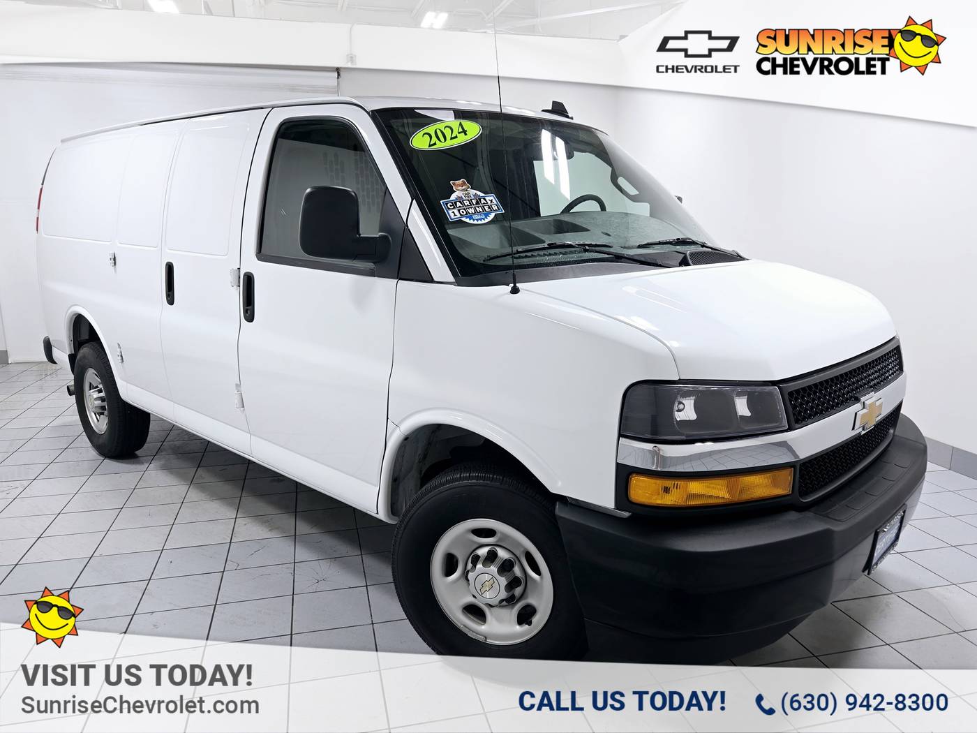 2024 Chevrolet Express Cargo Van Base — Cargo Van — 5,007 mi — Glendale Heights, IL