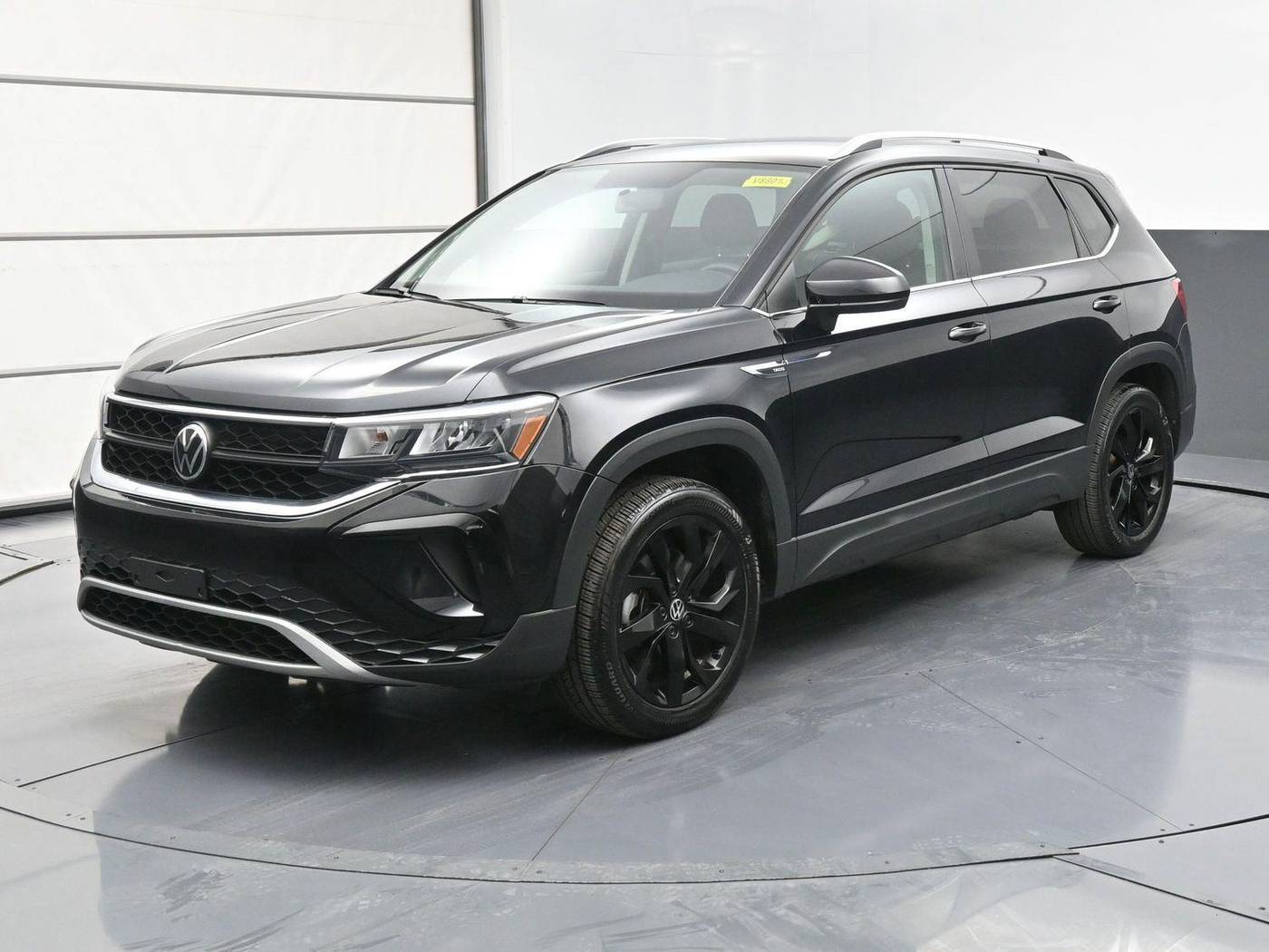 2022 Volkswagen Taos SE — SUV — 13,944 mi — Bronx, NY