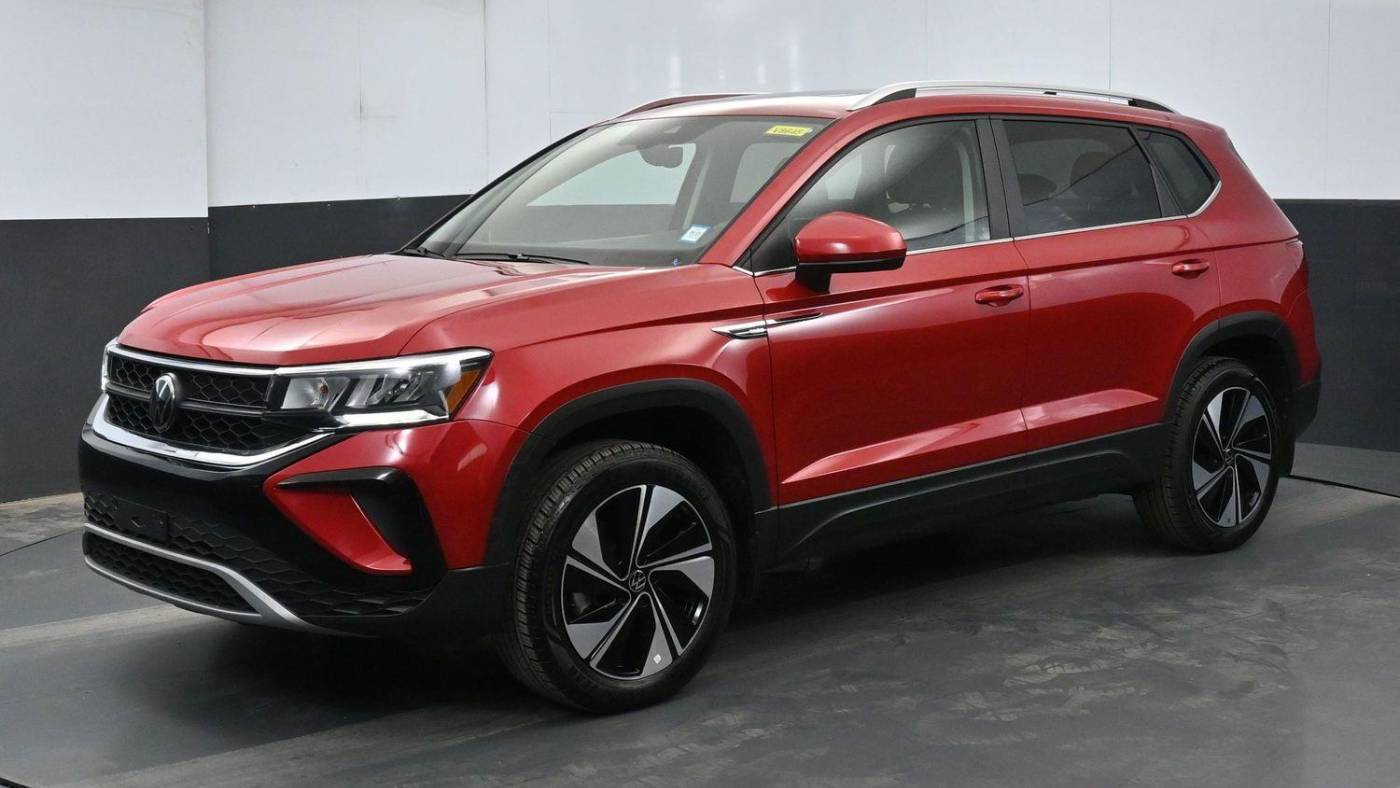 2024 Volkswagen Taos SE — SUV — 13,350 mi — Bronx, NY