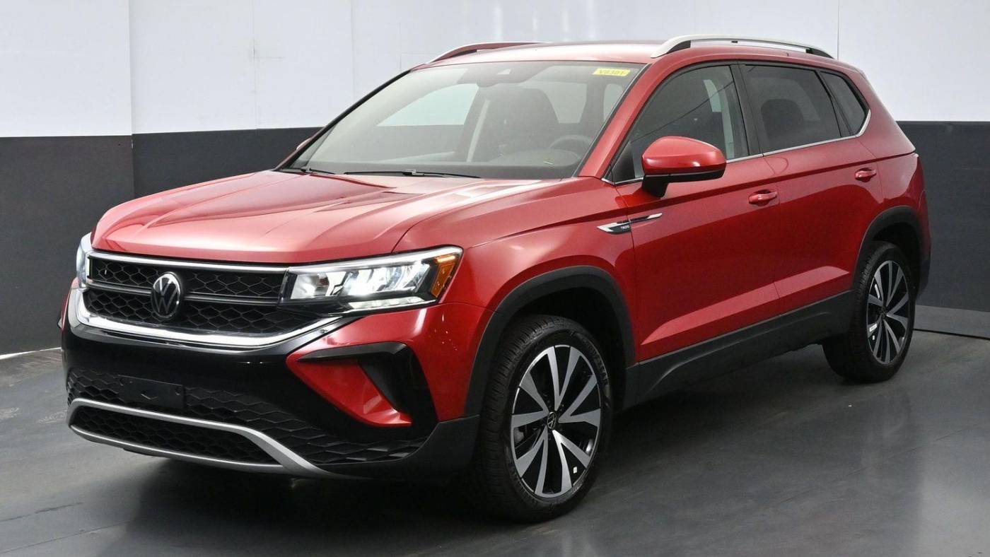 2024 Volkswagen Taos SE — SUV — 7,248 mi — Bronx, NY