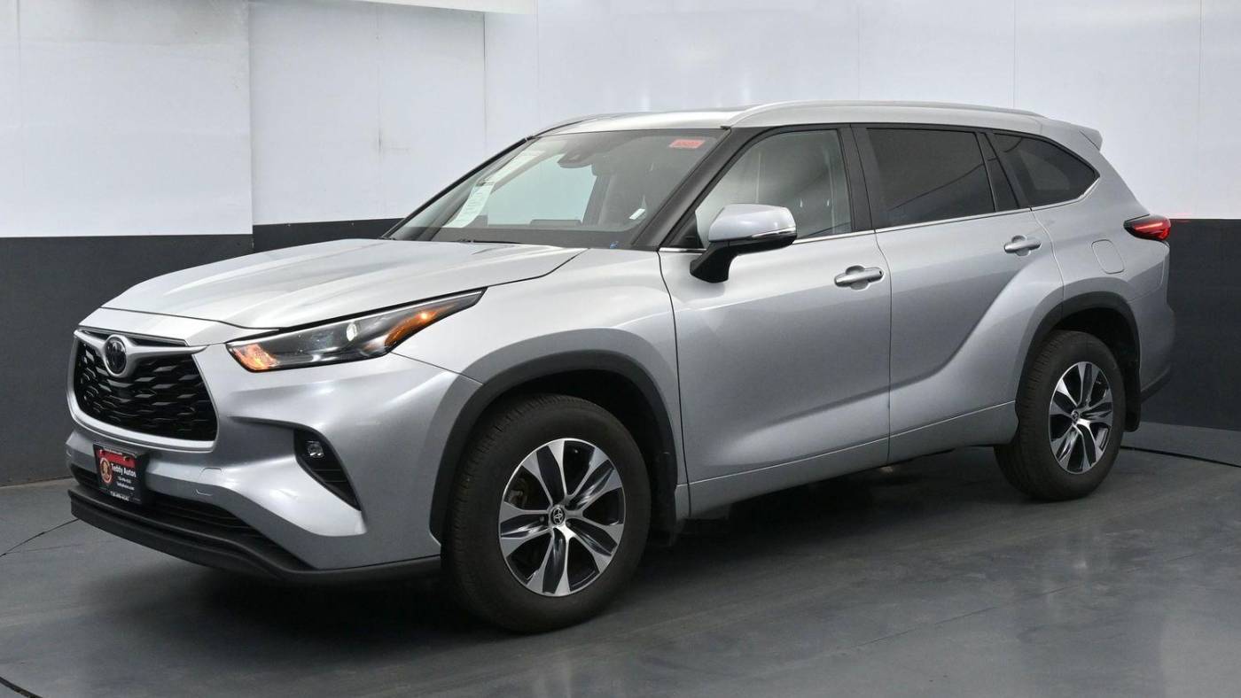 2023 Toyota Highlander XLE — SUV — 26,745 mi — Bronx, NY