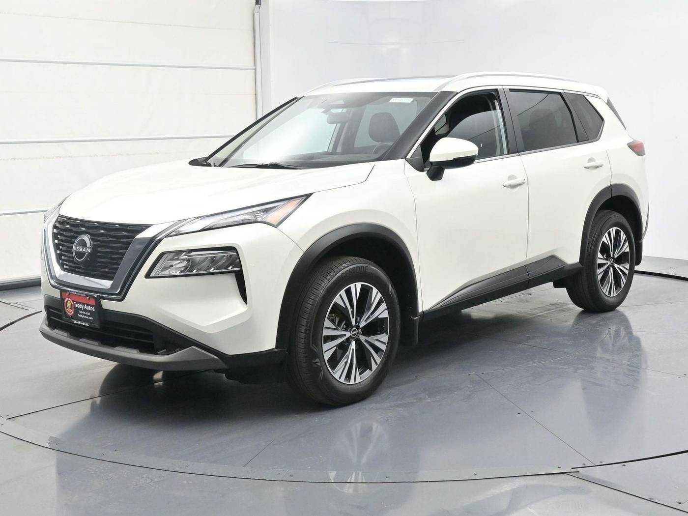 2022 Nissan Rogue SV — SUV — 27,345 mi — Bronx, NY