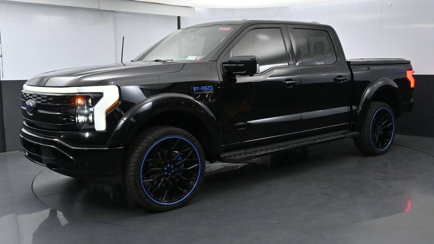 2022 Ford F-150 Lightning LARIAT — Pickup Truck — 19,692 mi — Bronx, NY