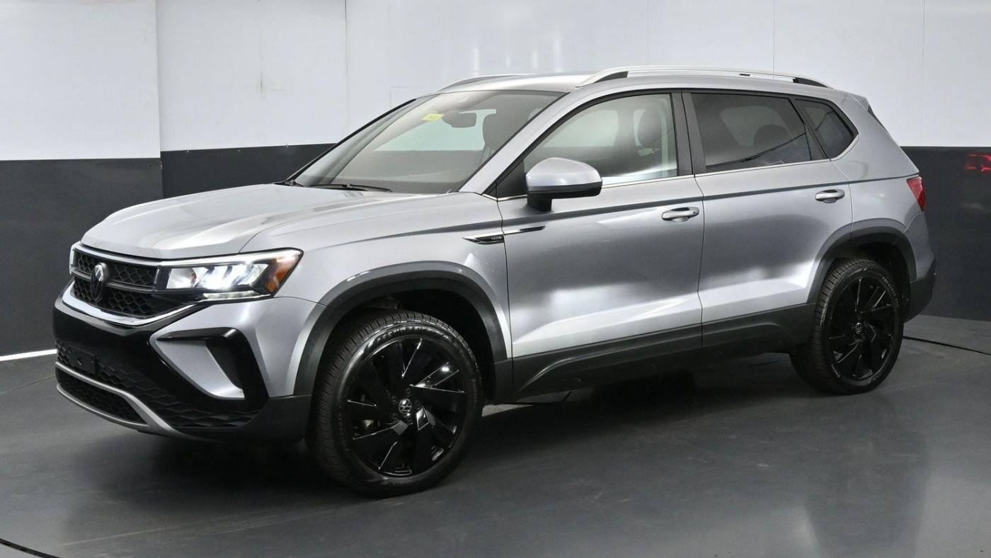 2024 Volkswagen Taos SE — SUV — 13,000 mi — Bronx, NY