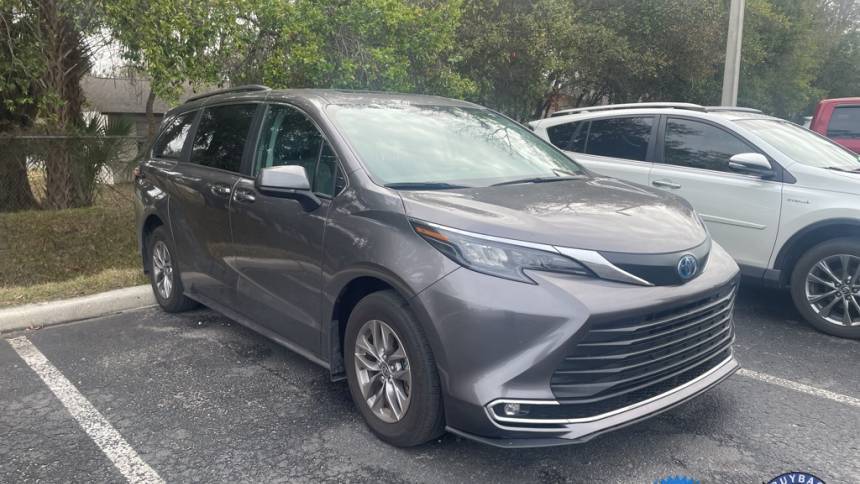 2024 Toyota Sienna XLE — Minivan — 23,013 mi — Homosassa, FL