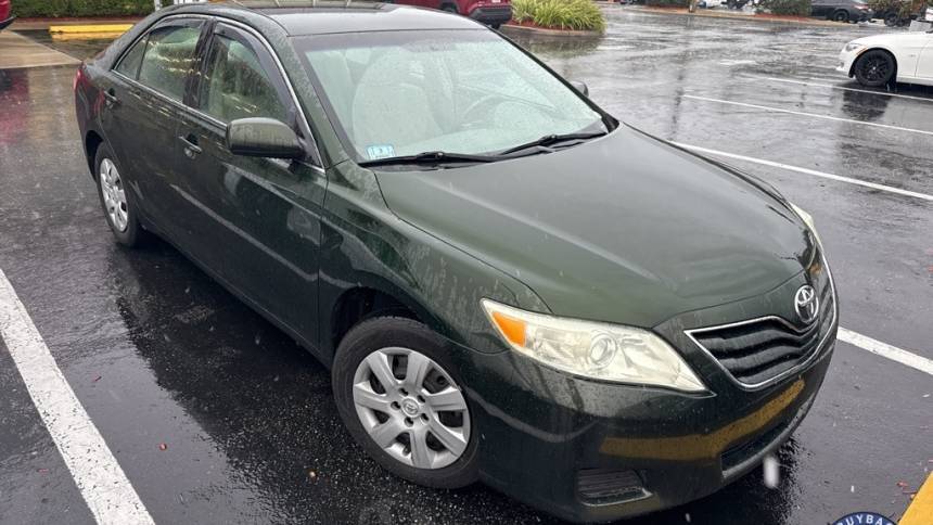 2010 Toyota Camry Base — Sedan — 154,165 mi — Homosassa, FL