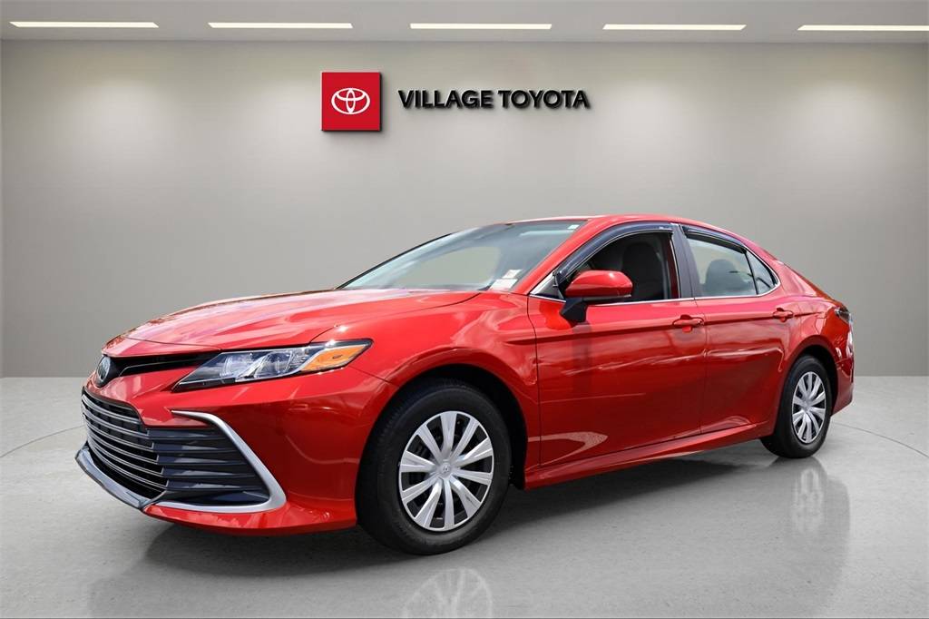 2023 Toyota Camry Hybrid LE — Sedan — 13,925 mi — Homosassa, FL