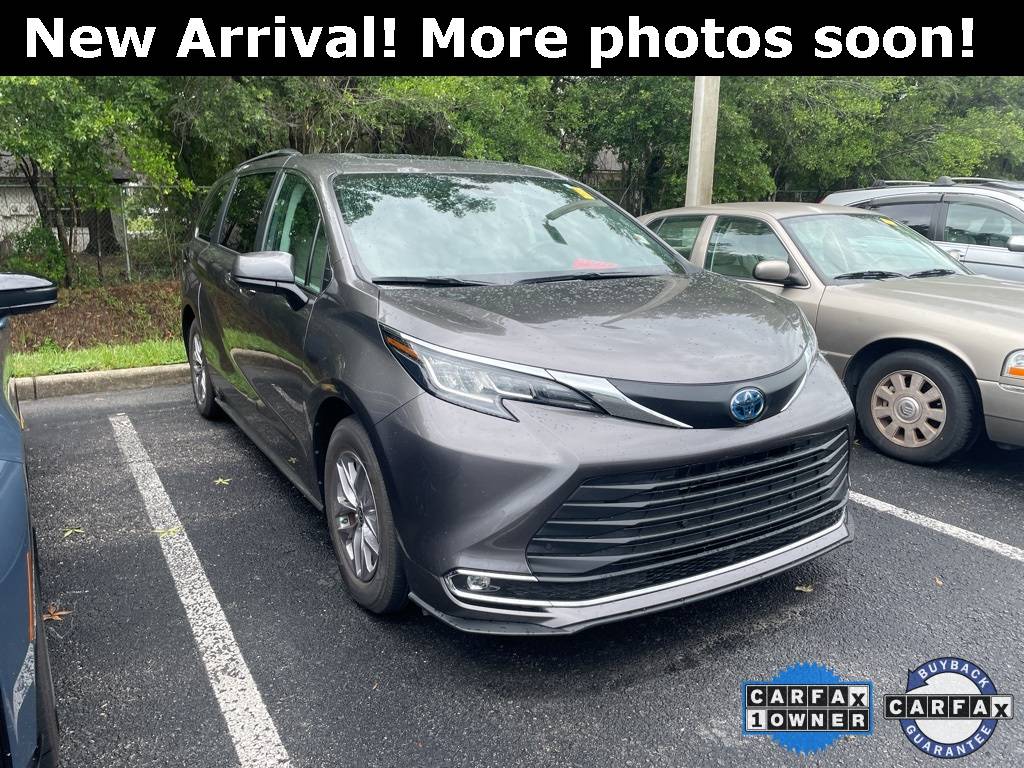 2023 Toyota Sienna XLE — Minivan — 18,825 mi — Homosassa, FL