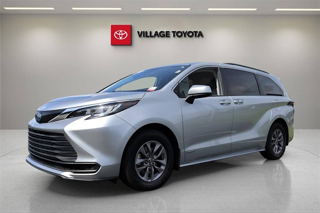 2021 Toyota Sienna LE — Minivan — 38,453 mi — Homosassa, FL