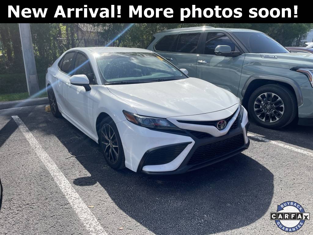 2021 Toyota Camry SE — Sedan — 72,126 mi — Homosassa, FL