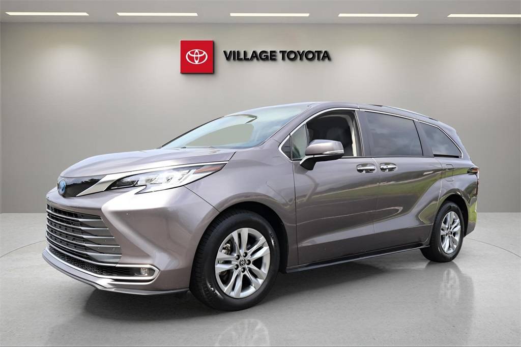 2022 Toyota Sienna Limited — Minivan — 72,485 mi — Homosassa, FL