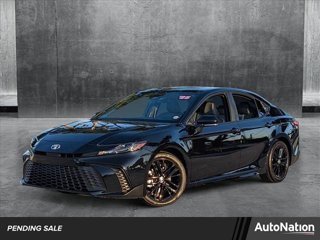 2025 Toyota Camry SE — Sedan — 4,491 mi — Davie, FL