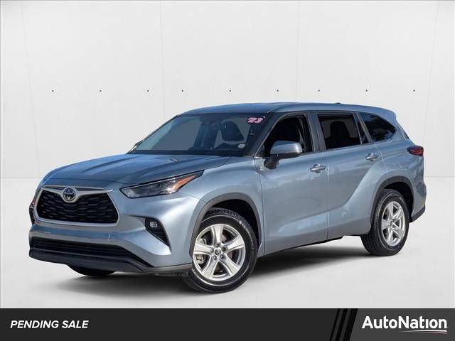2023 Toyota Highlander LE — SUV — 24,750 mi — Davie, FL
