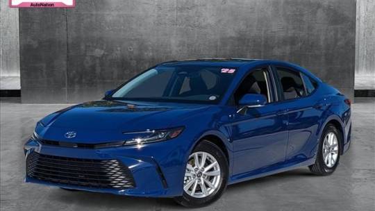 2025 Toyota Camry LE — Sedan — 3,825 mi — Davie, FL