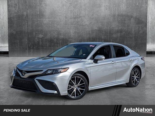 2024 Toyota Camry SE — Sedan — 11,786 mi — Davie, FL