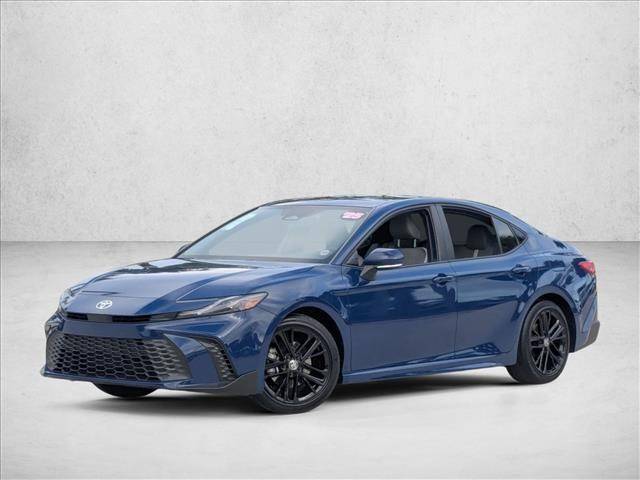 2025 Toyota Camry Hybrid SE — Sedan — 8,281 mi — Davie, FL