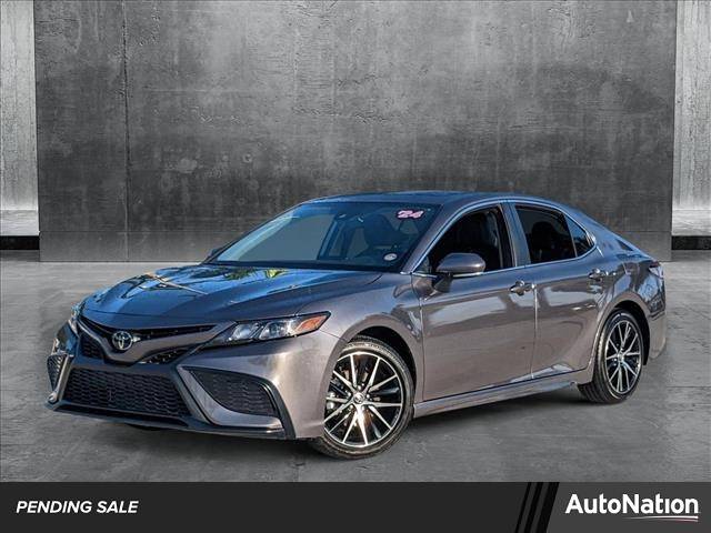 2024 Toyota Camry SE — Sedan — 5,894 mi — Davie, FL