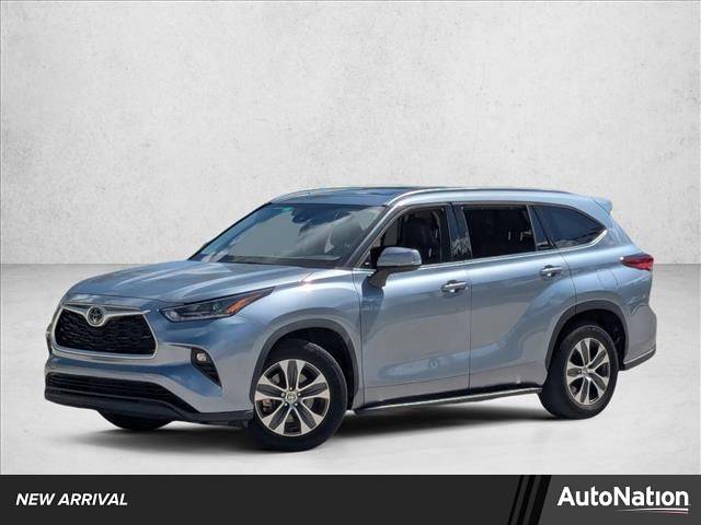2021 Toyota Highlander XLE — SUV — 27,687 mi — Davie, FL