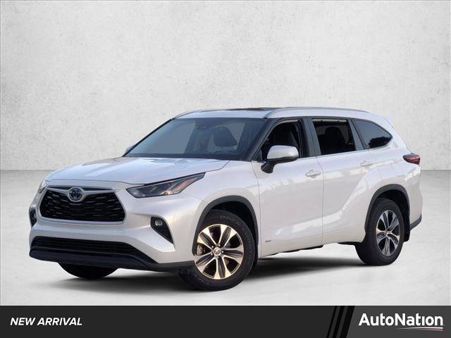2023 Toyota Highlander Hybrid XLE — SUV — 32,997 mi — Davie, FL