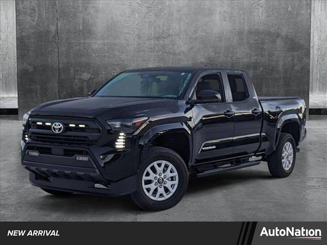 2024 Toyota Tacoma SR5 — Pickup Truck — 4,552 mi — Davie, FL