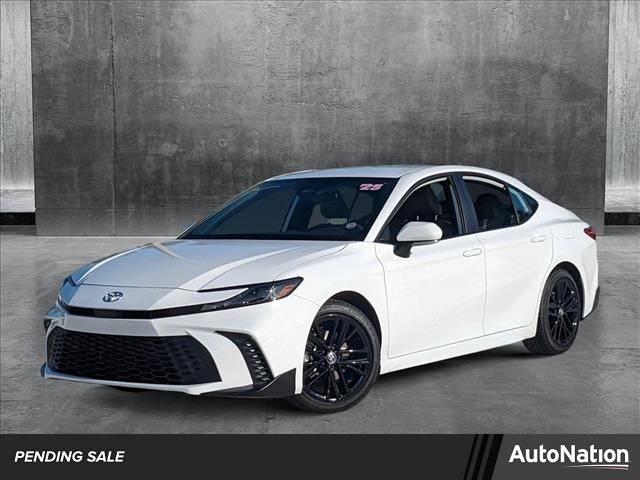 2025 Toyota Camry SE — Sedan — 1,500 mi — Davie, FL