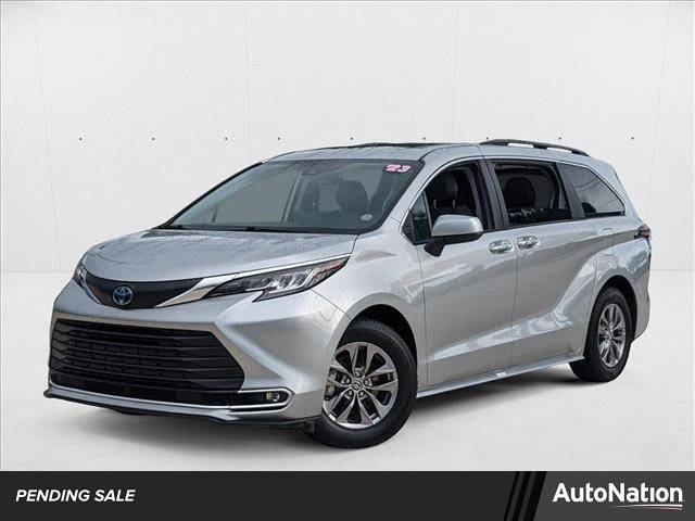 2023 Toyota Sienna XLE — Minivan — 62,951 mi — Davie, FL