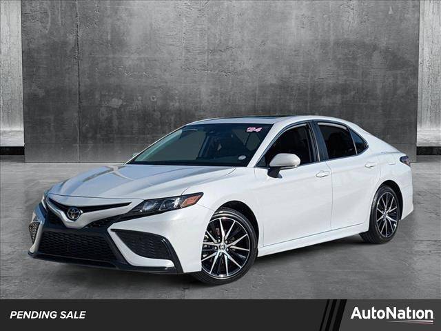 2024 Toyota Camry SE — Sedan — 10,981 mi — Davie, FL