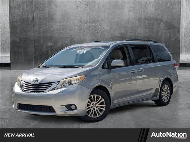 2011 Toyota Sienna XLE — Minivan — 171,444 mi — Davie, FL