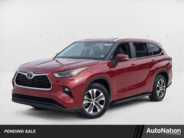 2023 Toyota Highlander XLE — SUV — 28,420 mi — Davie, FL