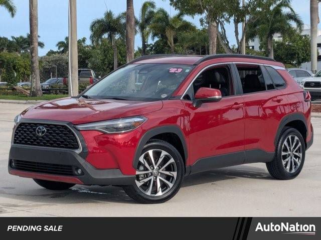 2023 Toyota Corolla Cross XLE — SUV — 15,842 mi — Davie, FL