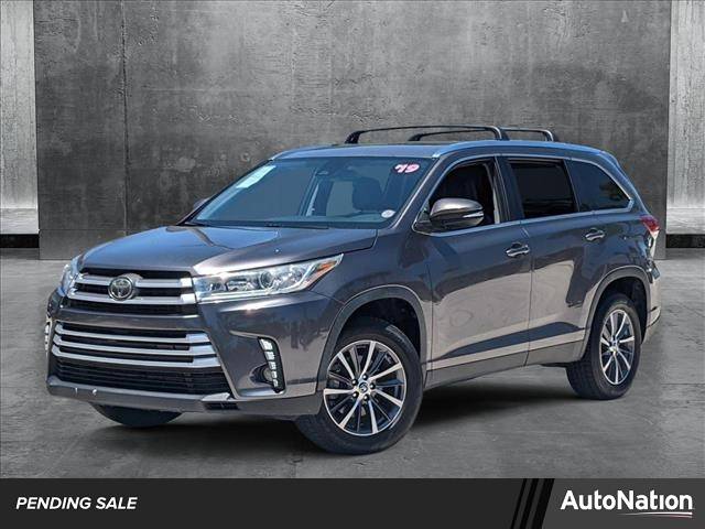 2019 Toyota Highlander XLE — SUV — 96,659 mi — Davie, FL