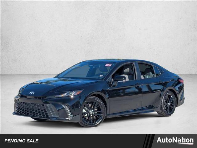 2025 Toyota Camry Hybrid SE — Sedan — 5,627 mi — Davie, FL