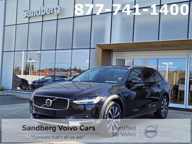 2023 Volvo V90 Cross Country Plus — Wagon — 43,925 mi — Lynnwood, WA