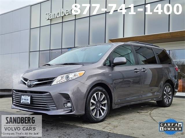 2018 Toyota Sienna XLE — Minivan — 50,439 mi — Lynnwood, WA