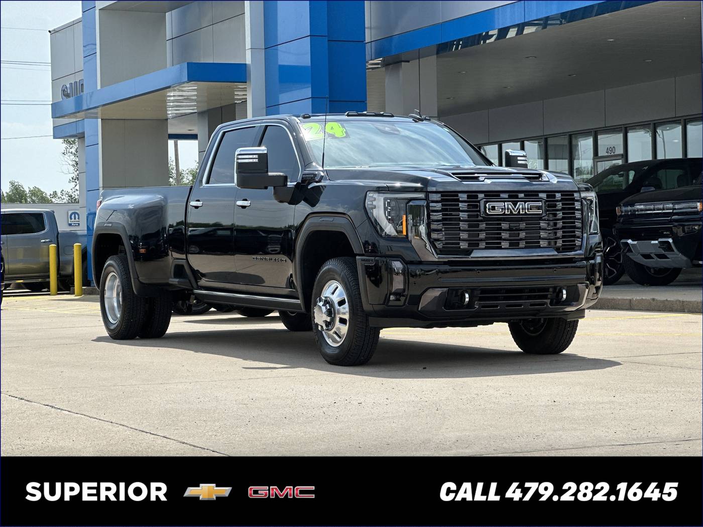 2024 GMC Sierra 3500HD Denali Ultimate — Pickup Truck — 4,897 mi — Siloam Springs, AR