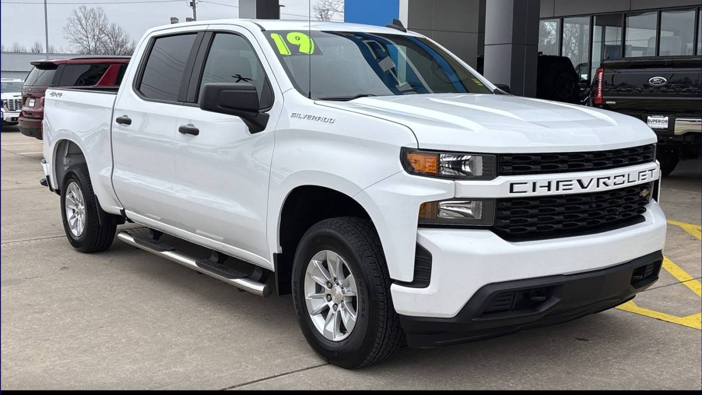 2019 Chevrolet Silverado 1500 Custom — Pickup Truck — 150,300 mi — Siloam Springs, AR