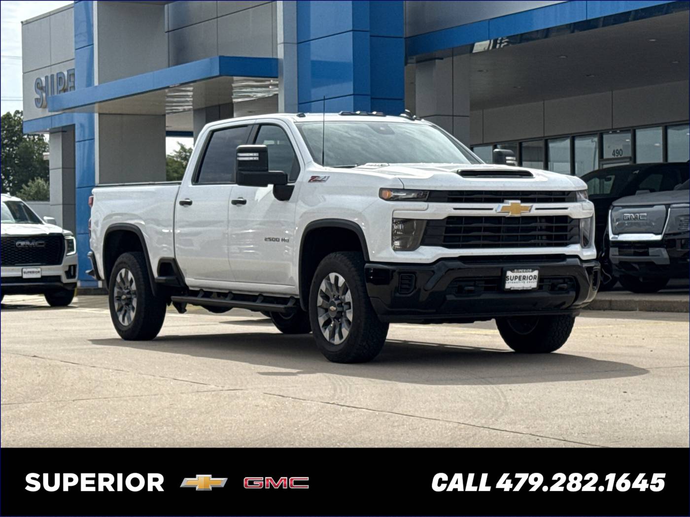 2024 Chevrolet Silverado 2500HD Custom — Pickup Truck — 9,114 mi — Siloam Springs, AR
