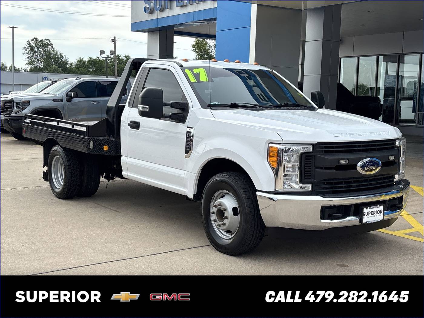 2017 Ford Super Duty F-350 Chassis Cab XL — Chassis Cab Truck — 59,483 mi — Siloam Springs, AR