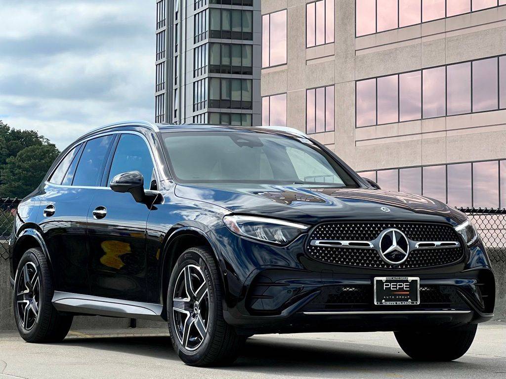 2025 Mercedes-Benz GLC GLC 300 — SUV — 1,000 mi — Holland, NY